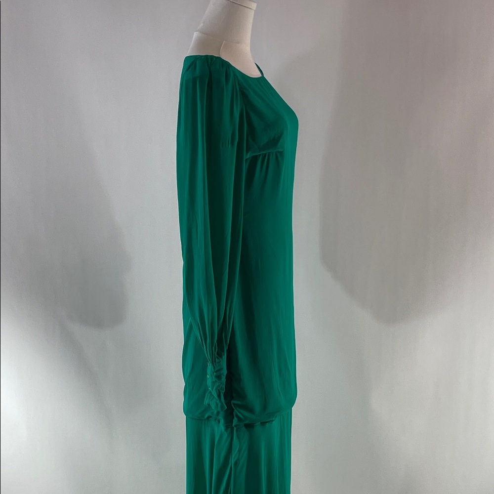 De La Vali Presley Gown, 10 - Picture 15 of 16